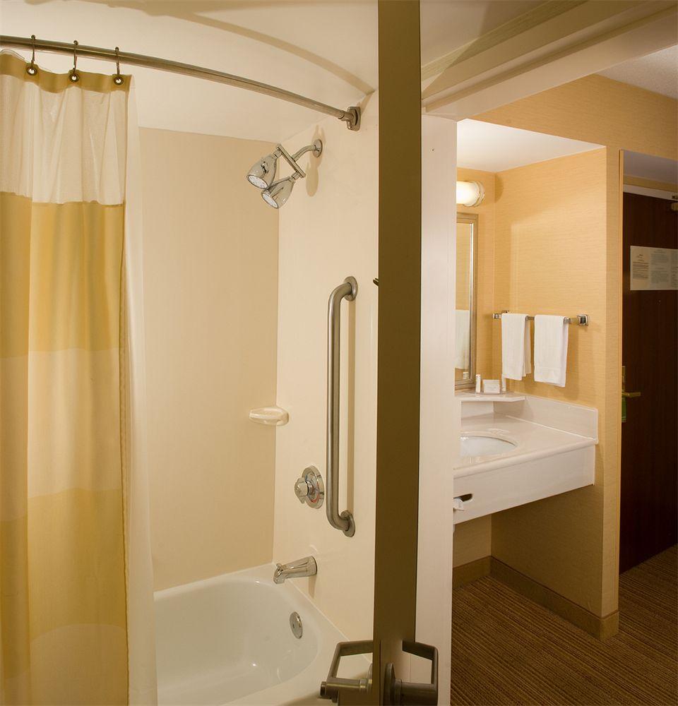 Courtyard By Marriott Charlotte Gastonia Hotel Exterior photo