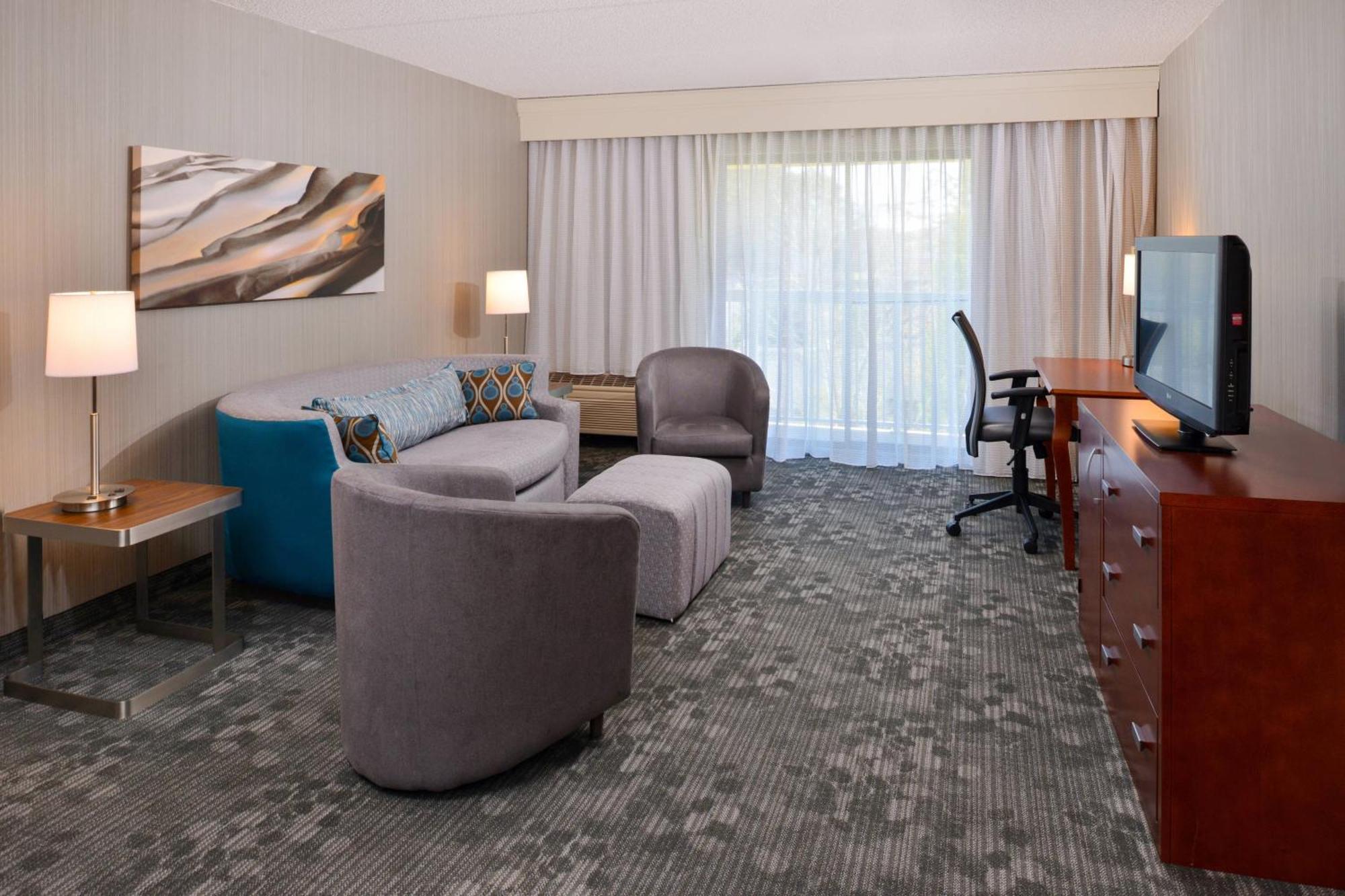 Courtyard By Marriott Charlotte Gastonia Hotel Exterior photo