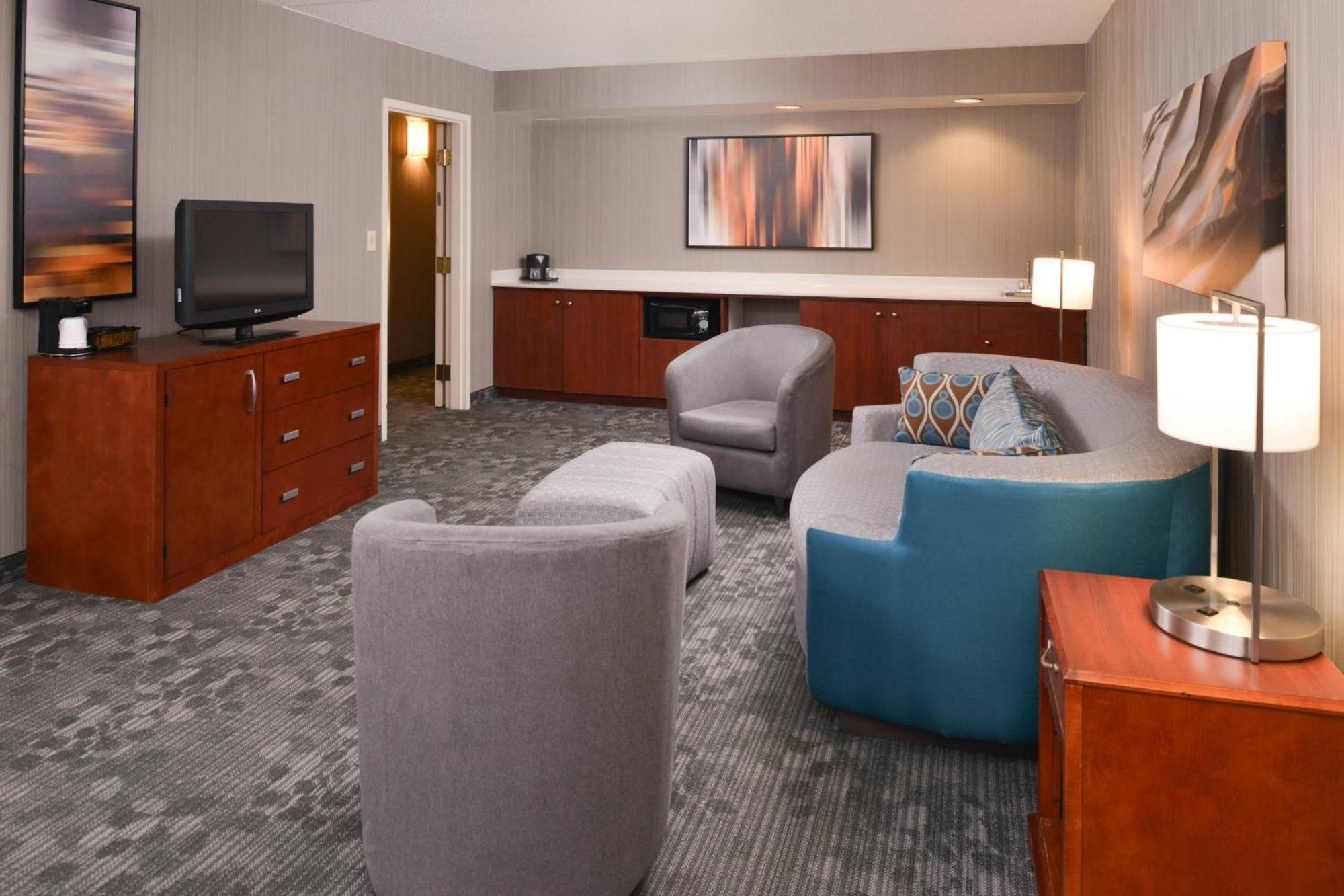 Courtyard By Marriott Charlotte Gastonia Hotel Exterior photo