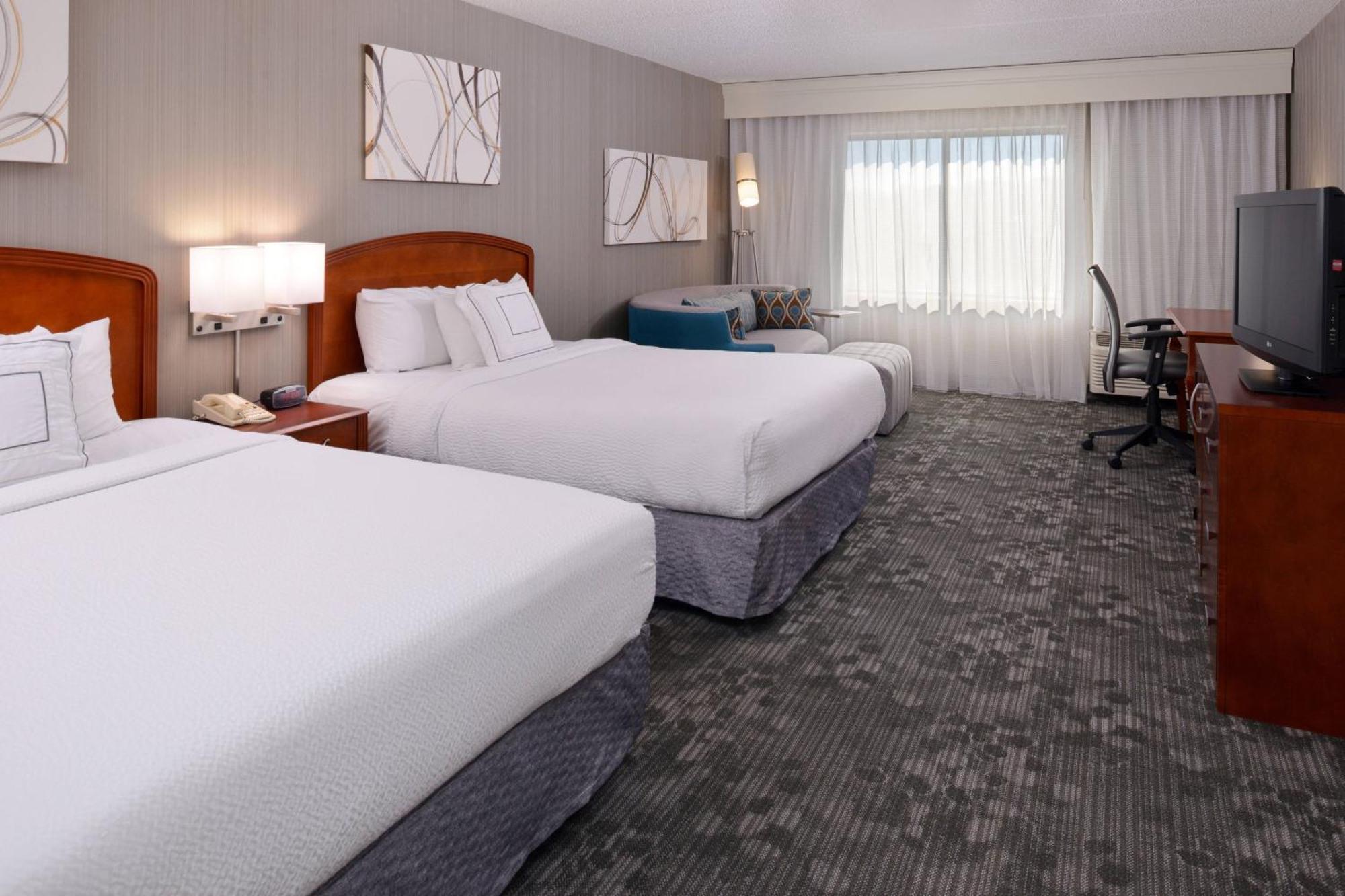 Courtyard By Marriott Charlotte Gastonia Hotel Exterior photo