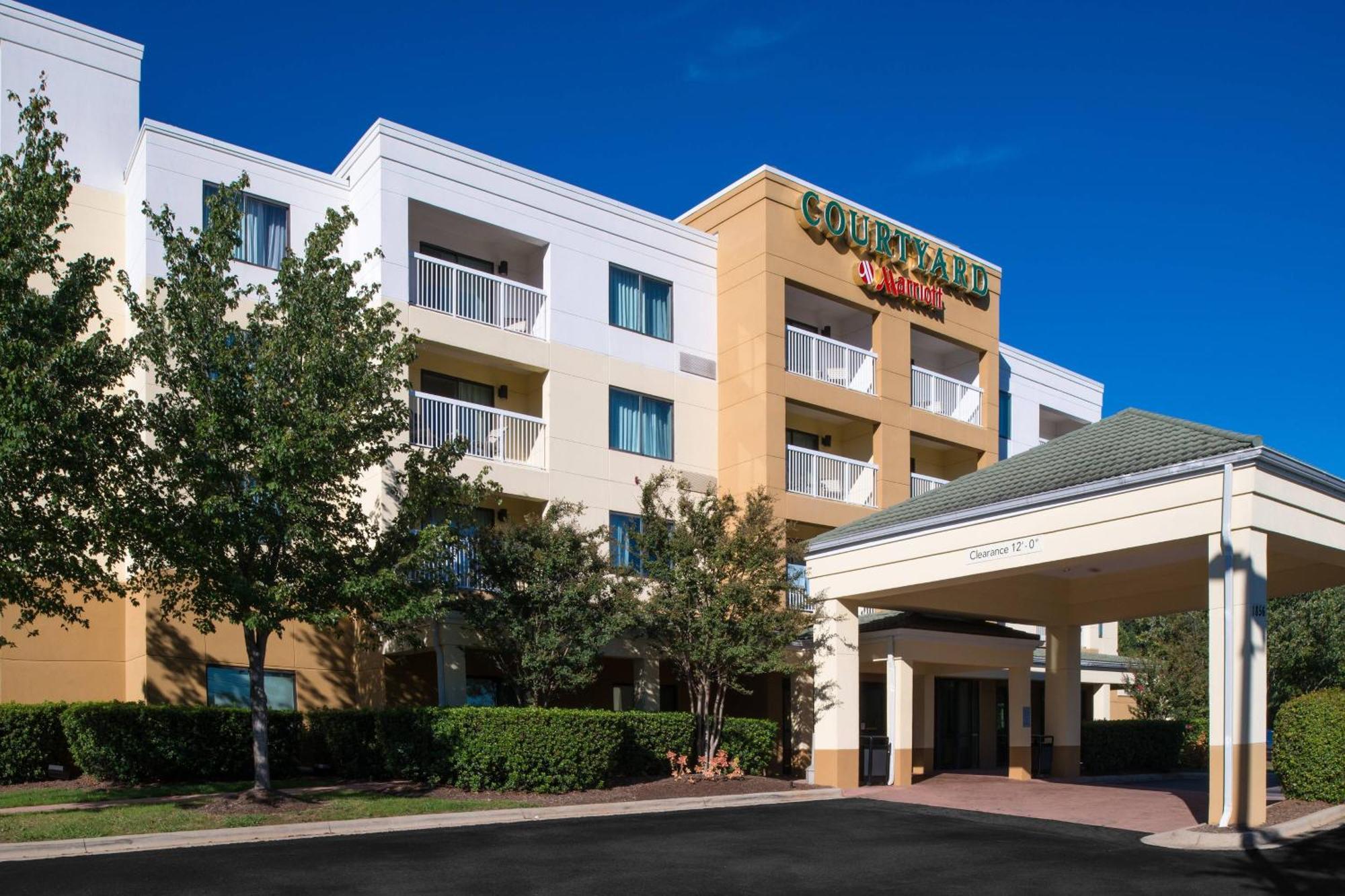 Courtyard By Marriott Charlotte Gastonia Hotel Exterior photo
