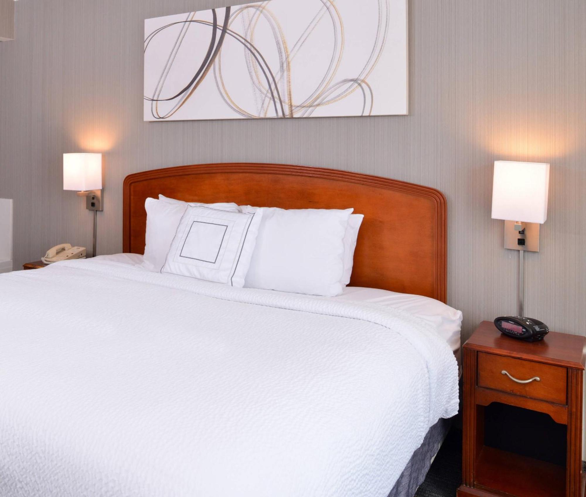 Courtyard By Marriott Charlotte Gastonia Hotel Exterior photo