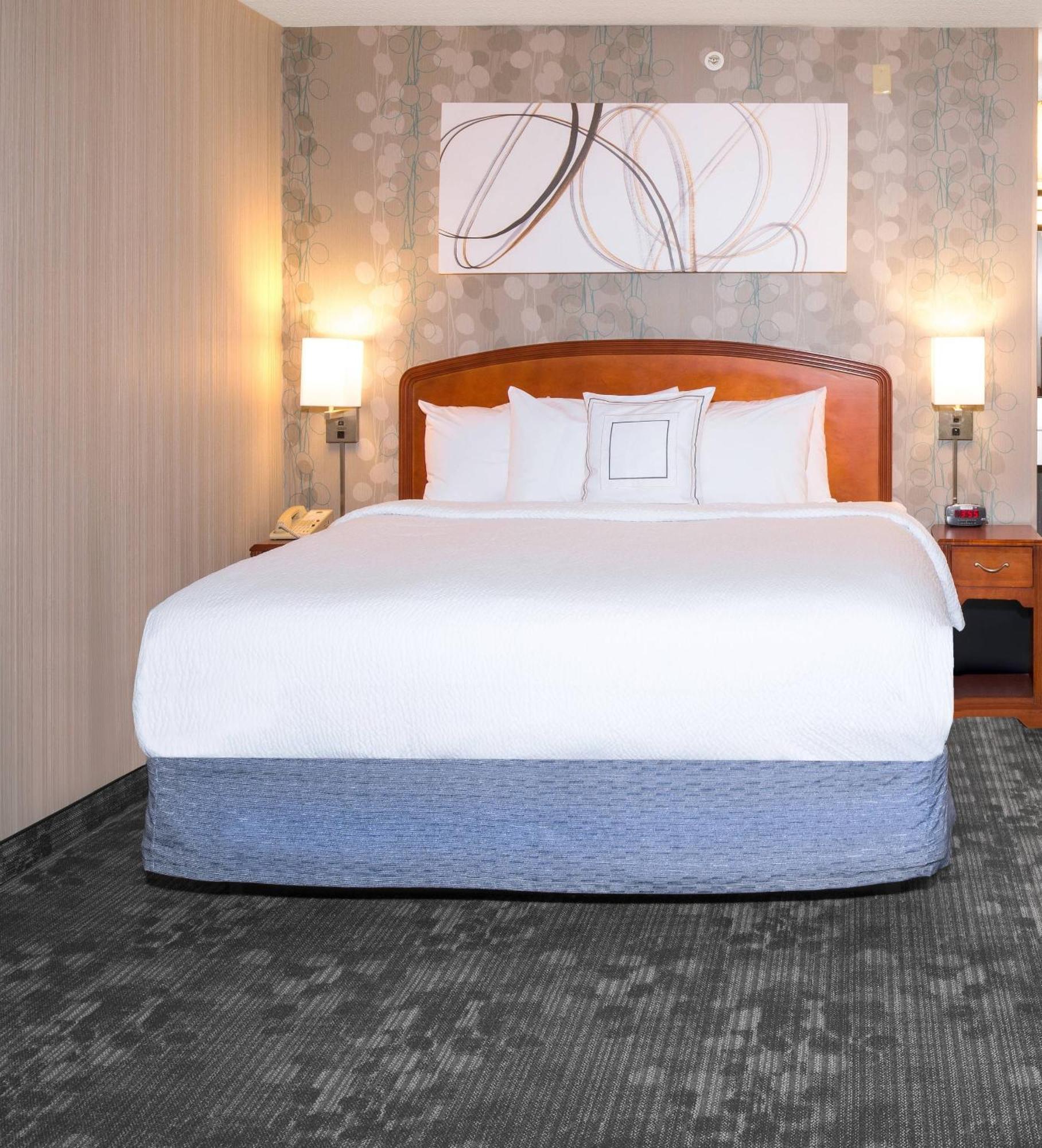 Courtyard By Marriott Charlotte Gastonia Hotel Exterior photo