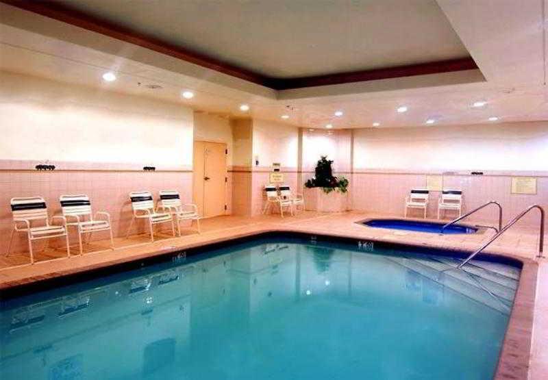 Courtyard By Marriott Charlotte Gastonia Hotel Facilities photo