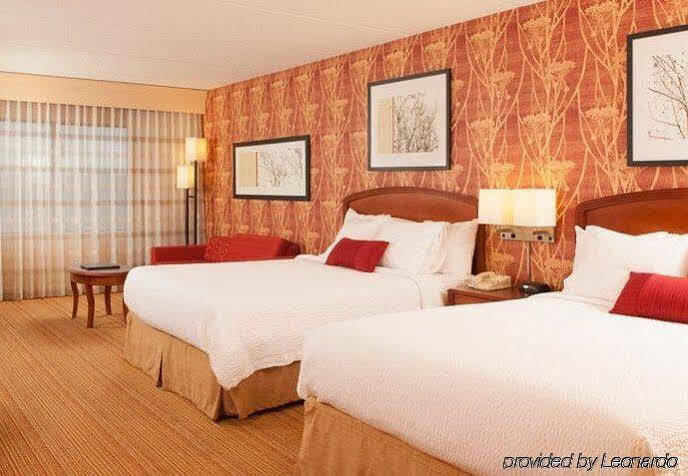 Courtyard By Marriott Charlotte Gastonia Hotel Exterior photo